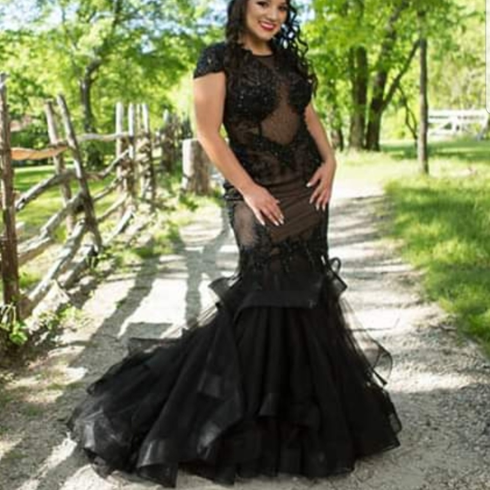 Jovani size 4 black formal dress 81120